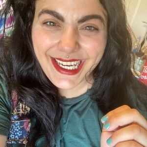 Meet your Posher, Sarah